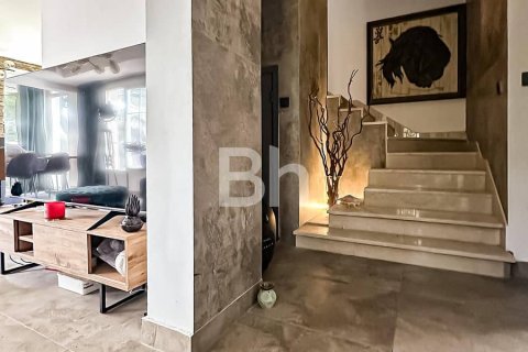 فيلا في The Springs, دبي 2 غرف نوم, 248 م² رقم 23319 - صورة 19