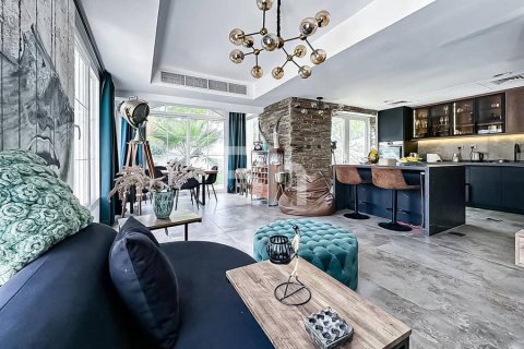 فيلا في The Springs, دبي 2 غرف نوم, 248 م² رقم 23319 - صورة 1