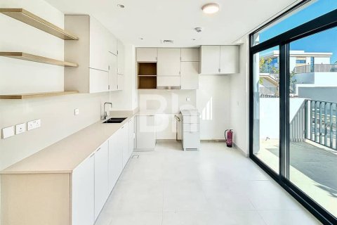 Снять в аренду таунхаус в Arabian Ranches 3, Дубай: 3 спальни, 167м², № 23318 - фото 10