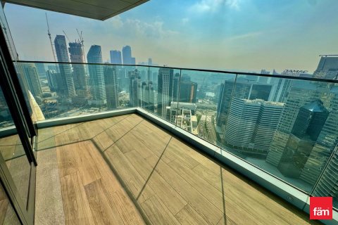 Apartment in Downtown Dubai (Downtown Burj Dubai), Dubai 3 bedrooms, 188.4 sq.m. № 71889 - photo 1