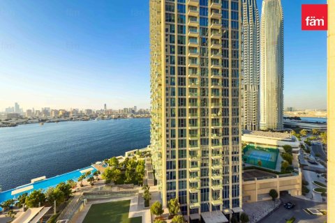 Apartment in Dubai 3 bedrooms, 197.3 sq.m. № 71890 - photo 23