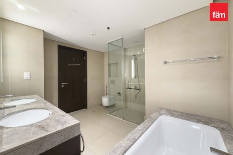 Apartment in Dubai 3 bedrooms, 197.3 sq.m. № 71890 - photo 17