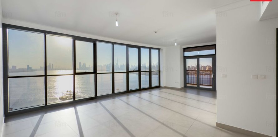 Apartment in Dubai 3 bedrooms, 197.3 sq.m. № 71890