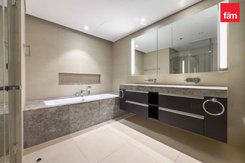 Apartment in Dubai 3 bedrooms, 197.3 sq.m. № 71890 - photo 29