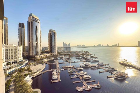 Apartment in Dubai 3 bedrooms, 197.3 sq.m. № 71890 - photo 11