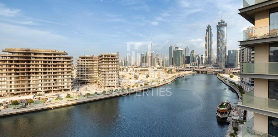 Appartement à Al Wasl, Dubai, 3 chambres, 186.55 m², № 125216