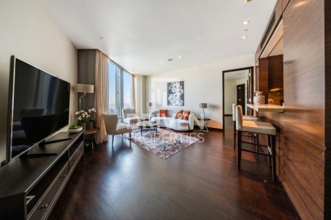 Apartment in Downtown Dubai (Downtown Burj Dubai), Dubai 2 bedrooms, 159.33 sq.m. № 125215 - photo 4