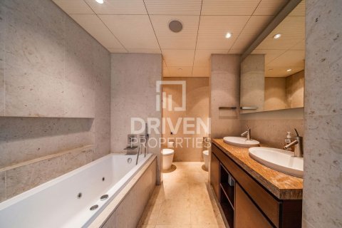 Apartment in Downtown Dubai (Downtown Burj Dubai), Dubai 2 bedrooms, 159.33 sq.m. № 125215 - photo 14
