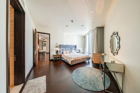 Apartment in Downtown Dubai (Downtown Burj Dubai), Dubai 2 bedrooms, 159.33 sq.m. № 125215 - photo 9