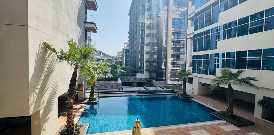 Appartement à Dubai, 2 chambres, 25.5 m², № 111414