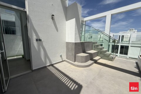 Villa in Al Barari, Dubai 4 bedrooms, 220 sq.m. № 111424 - photo 11