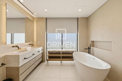 Villa in Jumeirah Bay Island, Jumeirah, Dubai 3 bedrooms, 274.53 sq.m. № 138730 - photo 20