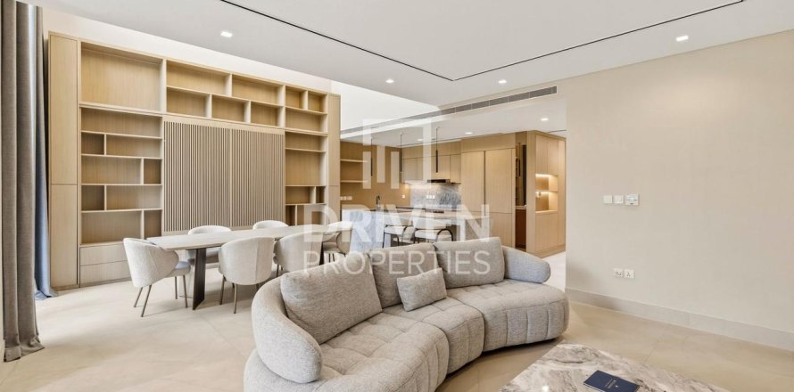 Villa in Jumeirah Bay Island, Jumeirah, Dubai 3 bedrooms, 274.53 sq.m. № 138730
