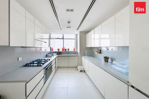 Apartment in Downtown Dubai (Downtown Burj Dubai), Dubai 2 bedrooms, 151.2 sq.m. № 47946 - photo 12