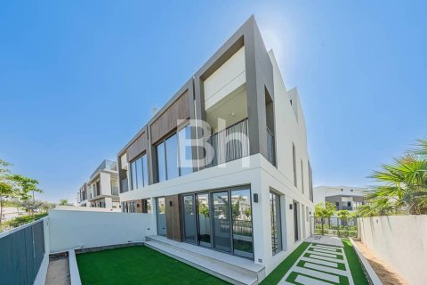 Villa à Tilal Al Ghaf, Dubai, 4 chambres, 317 m², № 21925 - photo 1