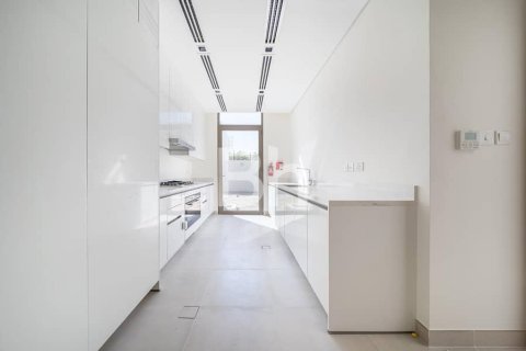 Купить виллу в Мохаммед Бин Рашид Сити, Дубай: 4 спальни, 570м², № 21924 - фото 9