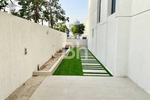 Купить виллу в Мохаммед Бин Рашид Сити, Дубай: 4 спальни, 570м², № 21924 - фото 26