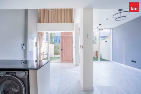 Townhouse in Dubai 2 bedrooms, 79.3 sq.m. № 124378 - photo 15