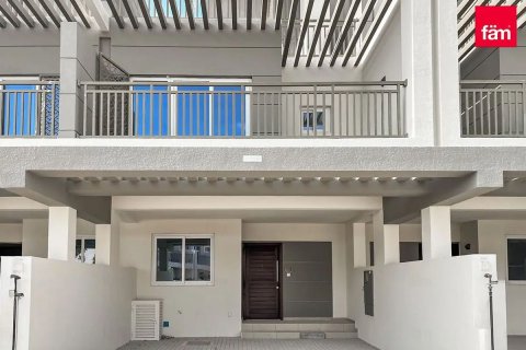 Townhouse in Dubai 4 bedrooms, 112.2 sq.m. № 124377