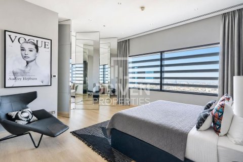 Ático en DIFC, Dubai, 4 dormitorios, 858.52 m², № 140377 - foto 8