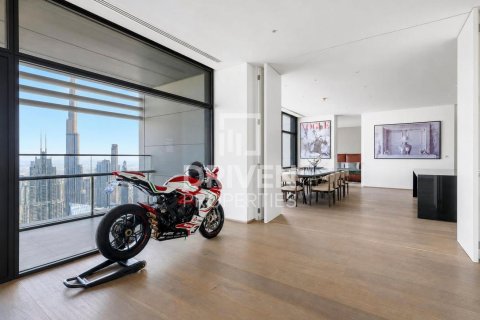 Ático en DIFC, Dubai, 4 dormitorios, 858.52 m², № 140377 - foto 14