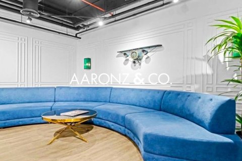 Office in Business Bay, Dubai 81 sq.m. № 105636 - photo 3