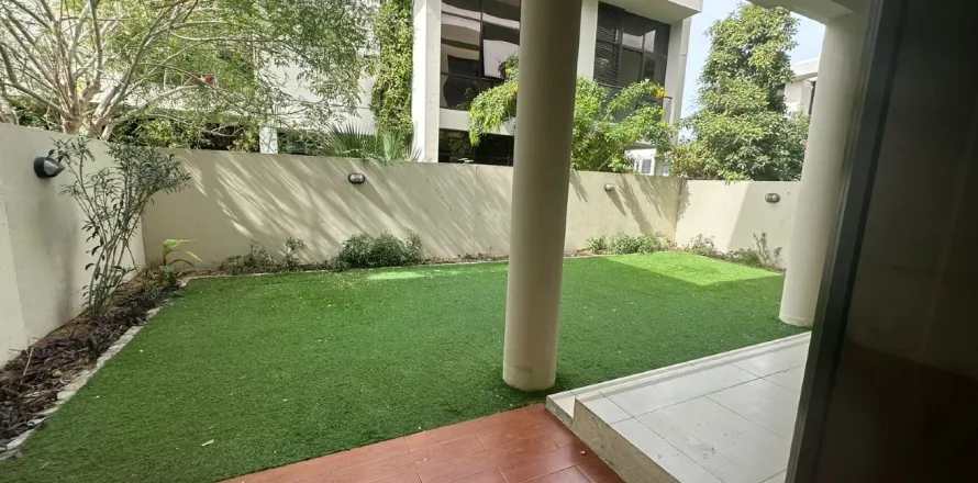 فيلا في داماك هيلز (أكويا باي داماك), دبي 3 غرف نوم, 255 م² رقم 105635