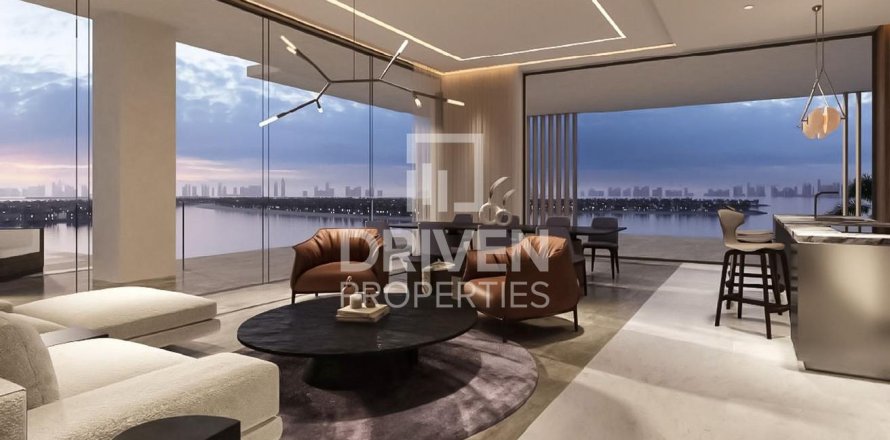 Apartment in The Crescent, Palm Jumeirah, Dubai 4 bedrooms, 599.41 sq.m. № 135448