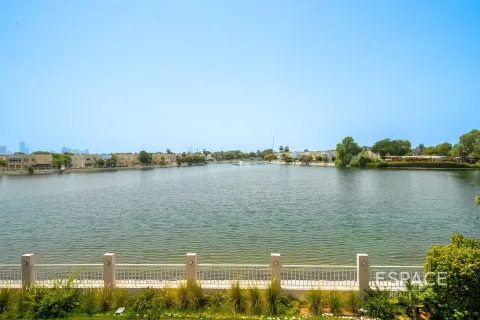 Villa en The Lakes, Dubai, 4 dormitorios, 327 m², № 62191 - foto 14