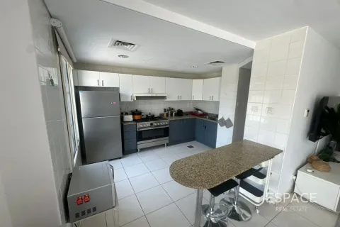 Villa en Springs 8, The Springs, Dubai, 2 dormitorios, 153 m², № 62176 - foto 4