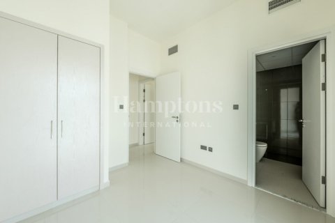 Снять в аренду таунхаус в Дубае: 3 спальни, 157.00607000м², № 12500 - фото 5
