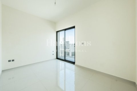 Снять в аренду таунхаус в Дубае: 3 спальни, 157.00607000м², № 12500 - фото 3