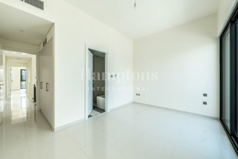 Снять в аренду таунхаус в Дубае: 3 спальни, 157.00607000м², № 12500 - фото 6