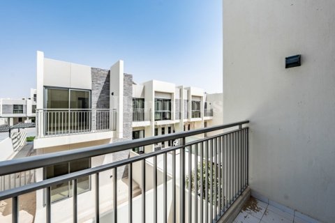Снять в аренду таунхаус в Дубае: 3 спальни, 157.00607000м², № 12500 - фото 25