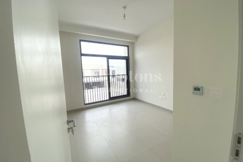 Снять в аренду виллу в Dubai South (Dubai World Central), Дубай: 3 спальни, 237.83168000м², № 12499 - фото 3
