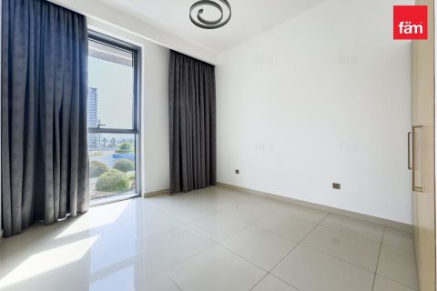 Apartment in Dubai 2 bedrooms, 102.4 sq.m. № 123164 - photo 8