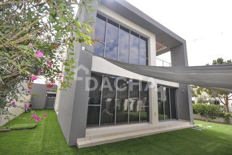 Villa in Sidra Villas, Dubai Hills Estate, Dubai 4 bedrooms, 328 sq.m. № 123169 - photo 15