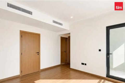 Таунхаус в Дубае, 4 спальни, 211.4м², № 123165