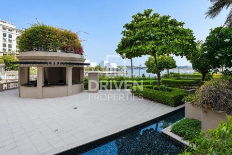 Duplex in Palazzo Versace, Culture Village, Dubai 3 bedrooms, 471.48 sq.m. № 128529 - photo 23