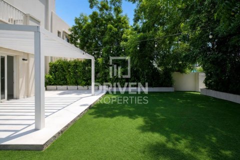 Villa à The Springs, Dubai, 3 chambres, 326 m², № 128429 - photo 22