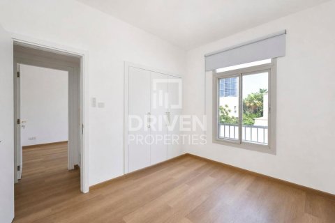 Villa à The Springs, Dubai, 3 chambres, 326 m², № 128429 - photo 11