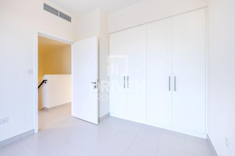 Townhouse in EMAAR South, Dubai South (Dubai World Central), Dubai 4 bedrooms, 250.28 sq.m. № 128432 - photo 2