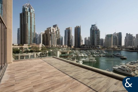 Apartment in Dubai Marina, Dubai 3 bedrooms, 357 sq.m. № 79237 - photo 1
