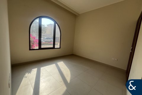 Villa en Lila, Arabian Ranches 2, Dubai, 4 dormitorios, 405 m², № 79221 - foto 2