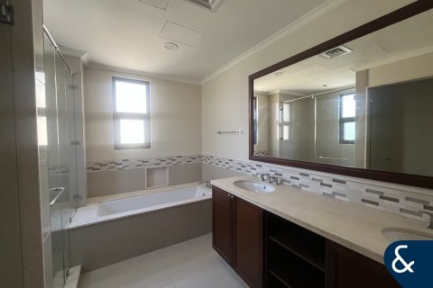 Villa en Lila, Arabian Ranches 2, Dubai, 4 dormitorios, 405 m², № 79221 - foto 8