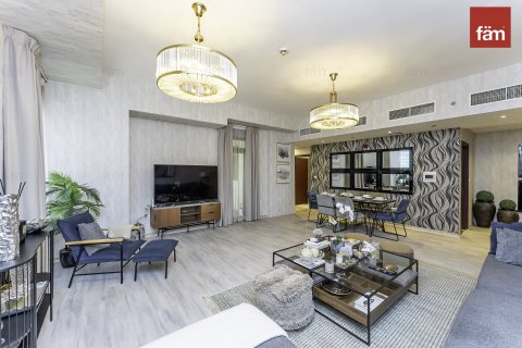 Apartamento en Dubai, 1 dormitorio, 108.7 m², № 93637 - foto 2