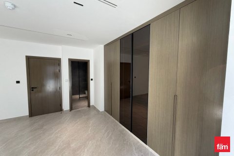 Villa in Dubai 4 bedrooms, 160 sq.m. № 93638 - photo 8