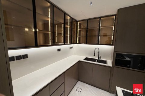 Villa in Dubai 4 bedrooms, 160 sq.m. № 93638 - photo 18