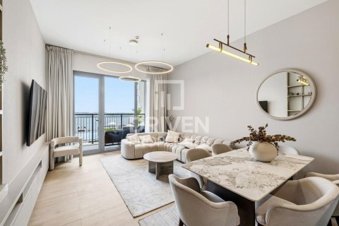 Appartement à La Mer, Jumeirah, Dubai, 2 chambres, 112.04 m², № 136958