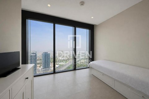 Apartment in Zabeel, Dubai 2 bedrooms, 238.85 sq.m. № 136966 - photo 16